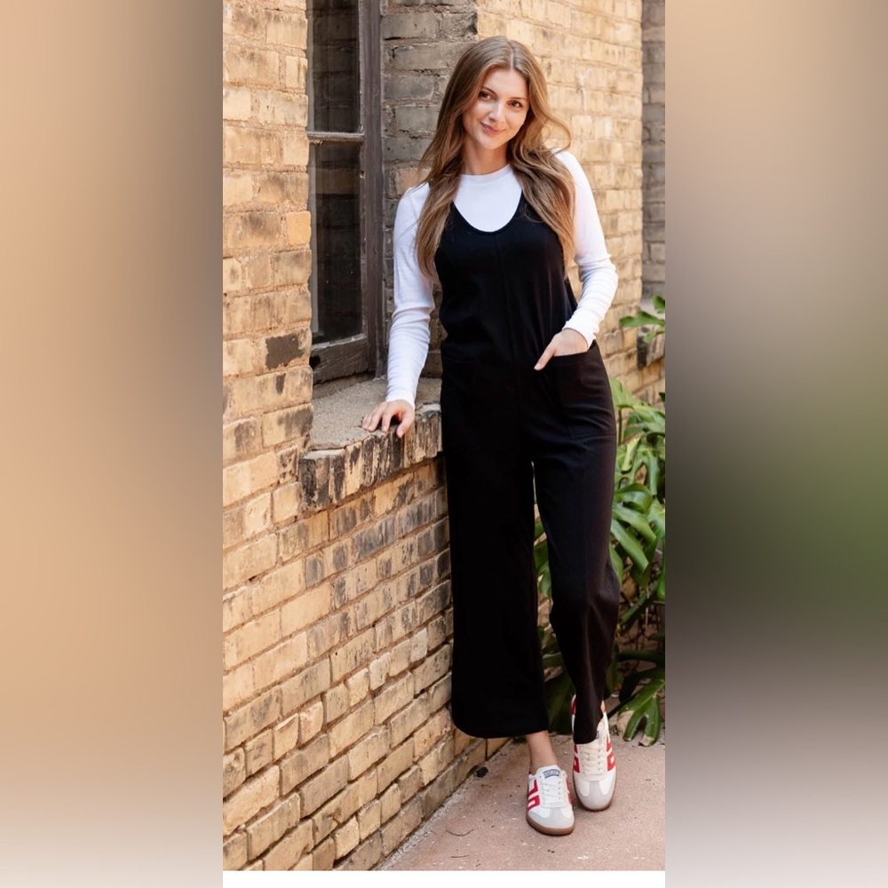 Z Supply Black Scoop-Neck Wide Leg Jumpsuit